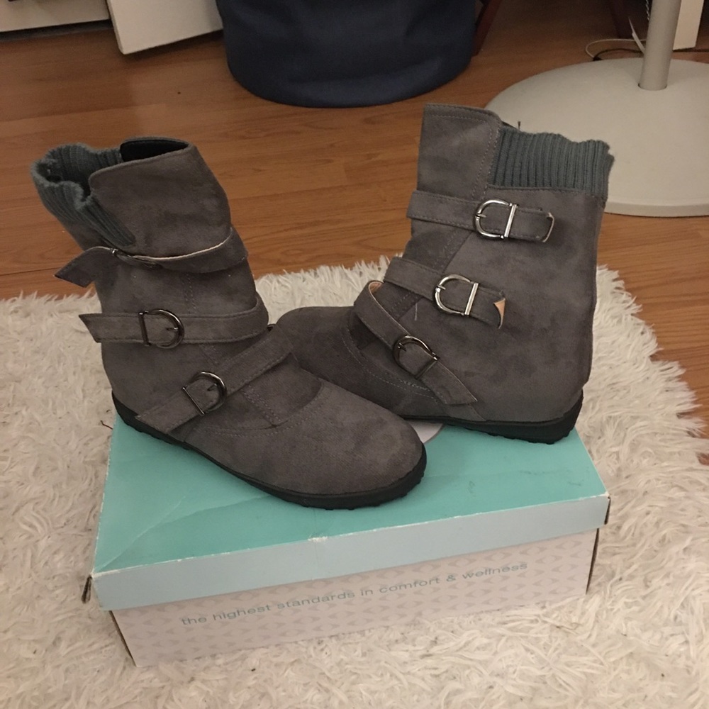 Ankle boots